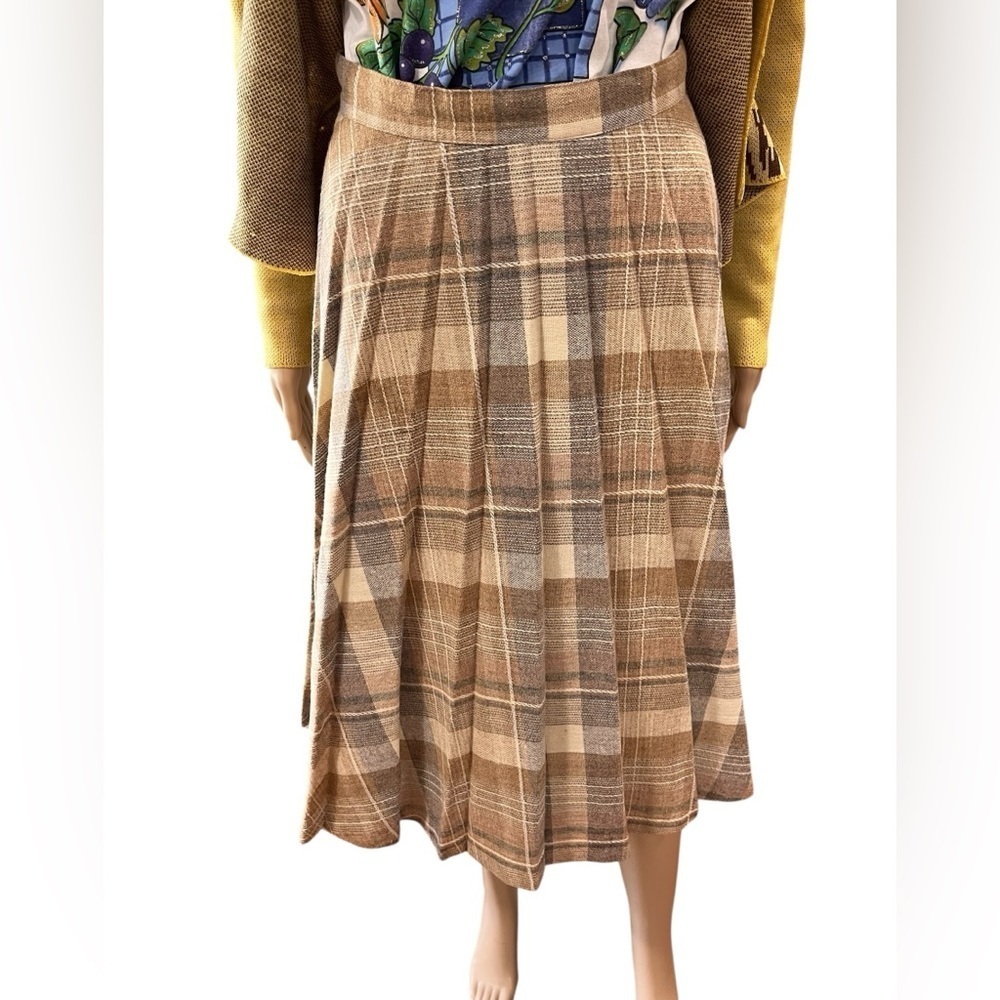 School girl chic TOMBOY vintage 80’s plaid accordion style wool blend skirt